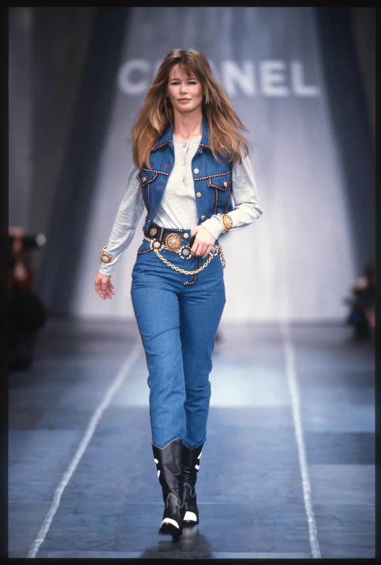 Claudia Schiffer vintage French style look