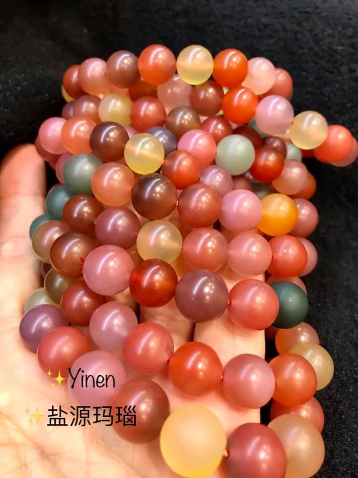 Carnelian 纯天然的盐源玛瑙 色彩缤纷 像糖果般的颜色甜美 宇能水晶yinen Crystals Facebook