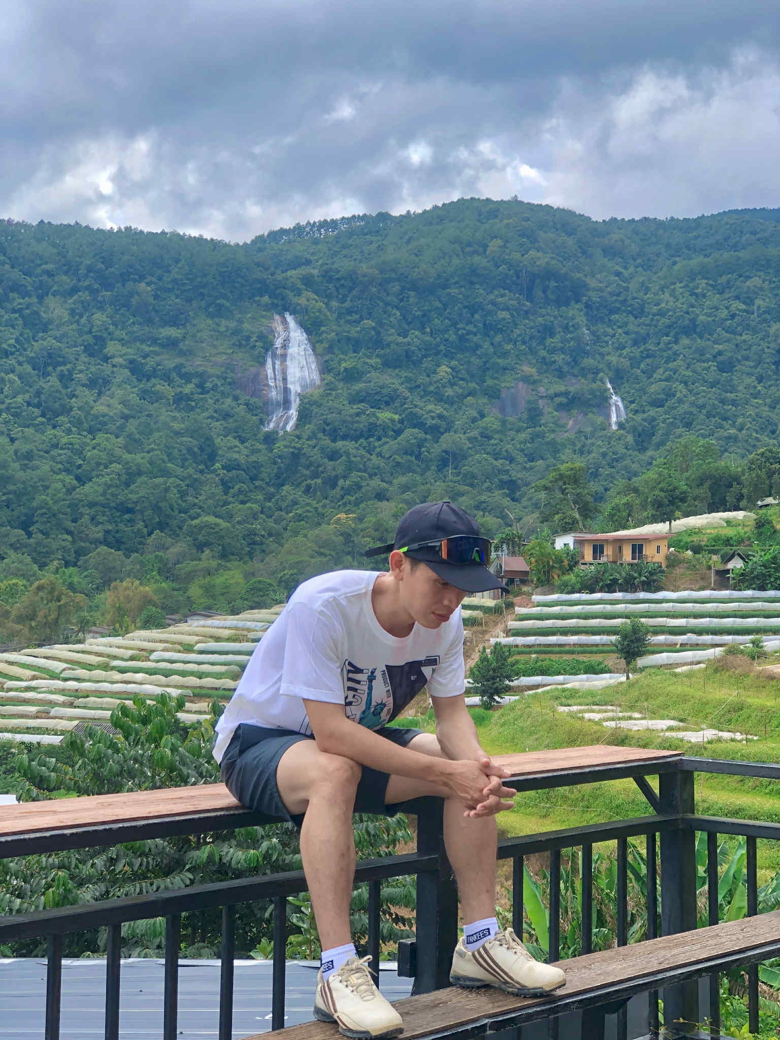 Mooto Toomoo - หน้าเขา จะมีเราเสมอน่ะ โปรดอย่ามองข้าม😀😃😄 | Facebook