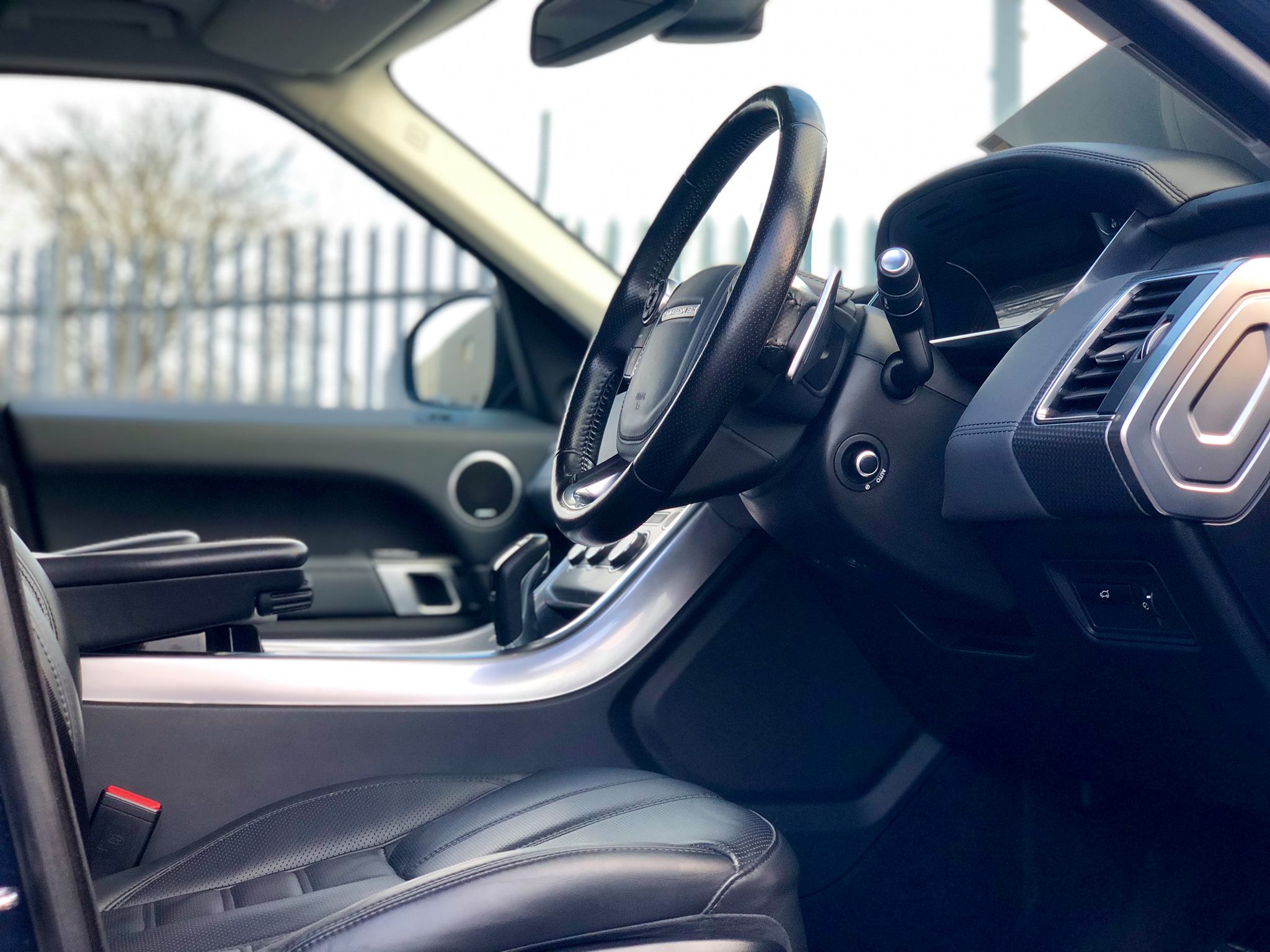 ⚫ FACEBOOK OFFER ⚫ We have our... - Vertu Taunton Land Rover