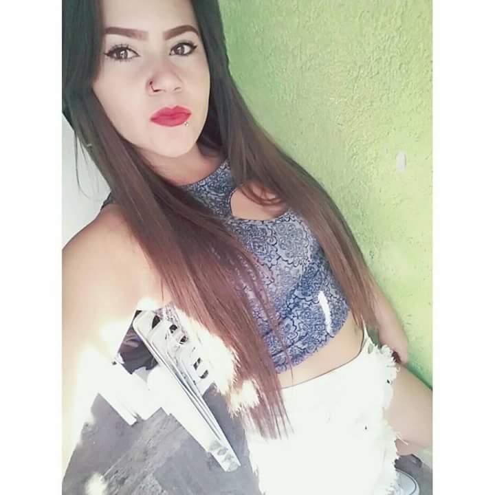 Alondra Navarro