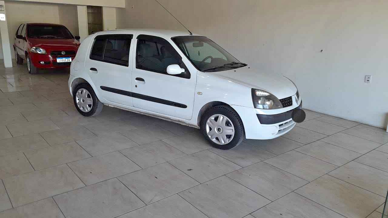 2004 Renault Clio - Cars & Trucks - Rio Grande, Rio Grande do Sul ...