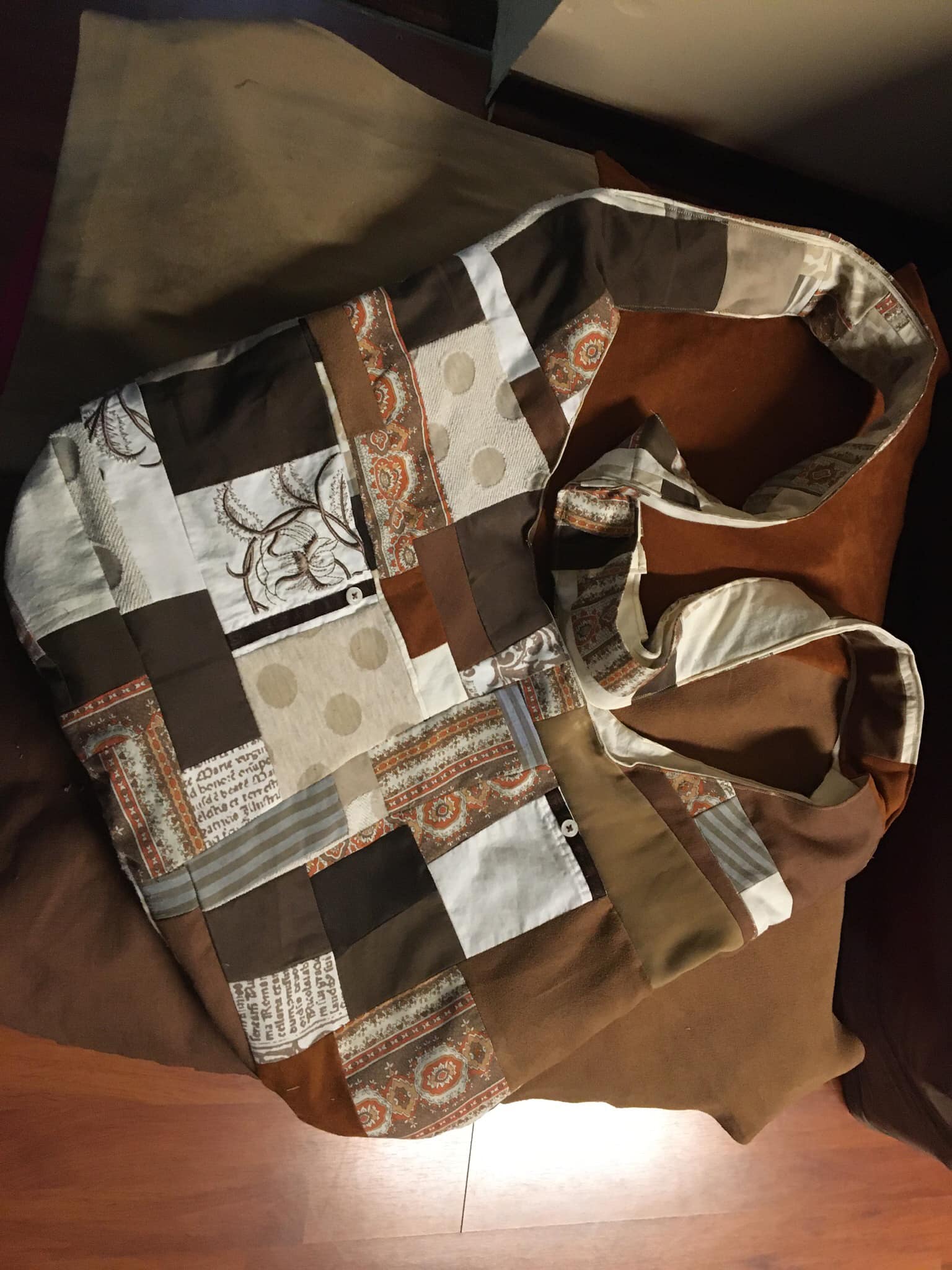 Hello, I have a PDF pattern for this cross body boho bag available 