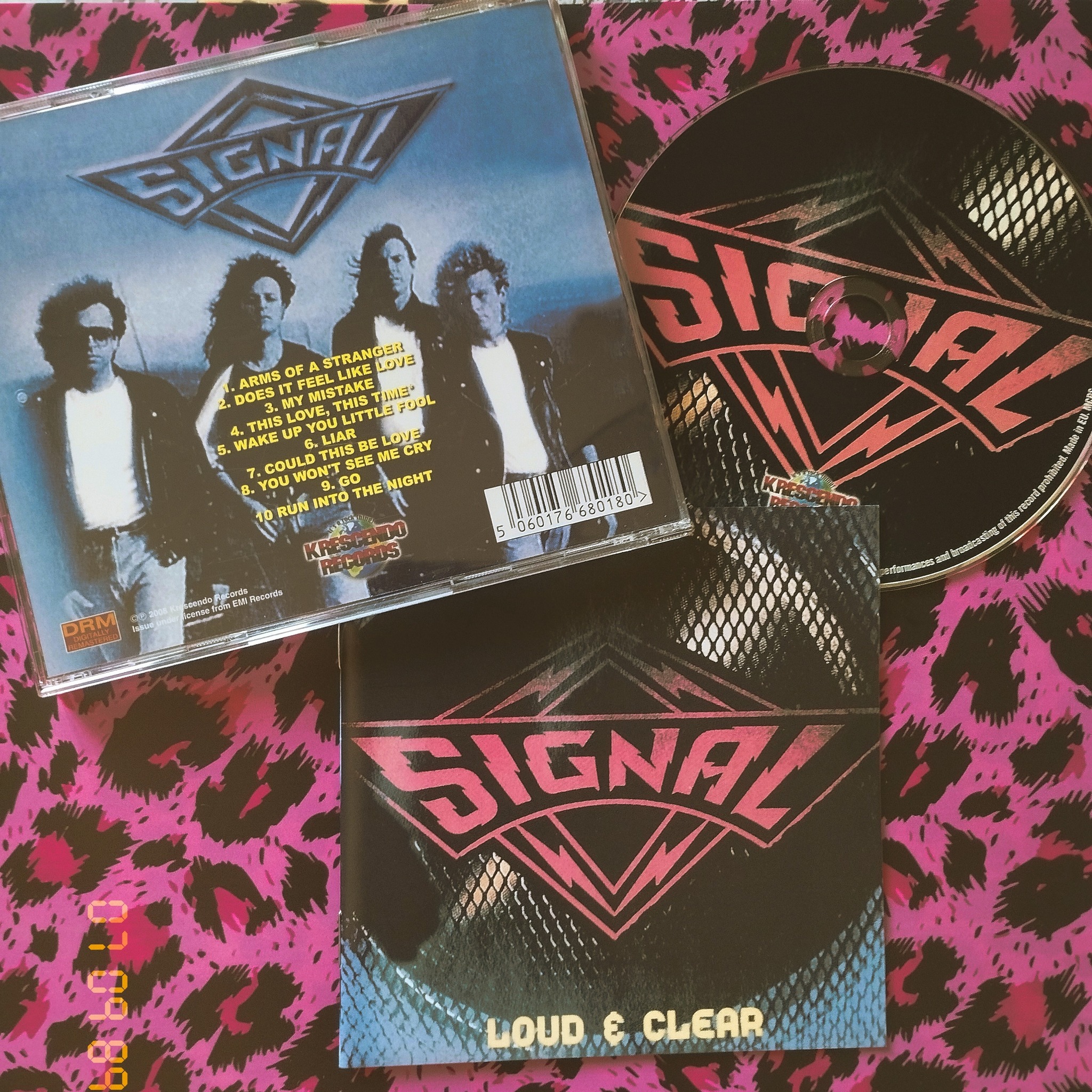 Signal rock band information