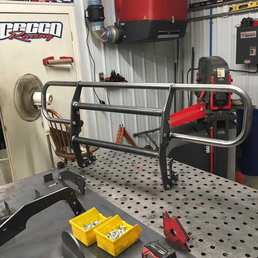 Cecco Racing - #oldschool Suzuki Samurai Brush Guard.... | Facebook