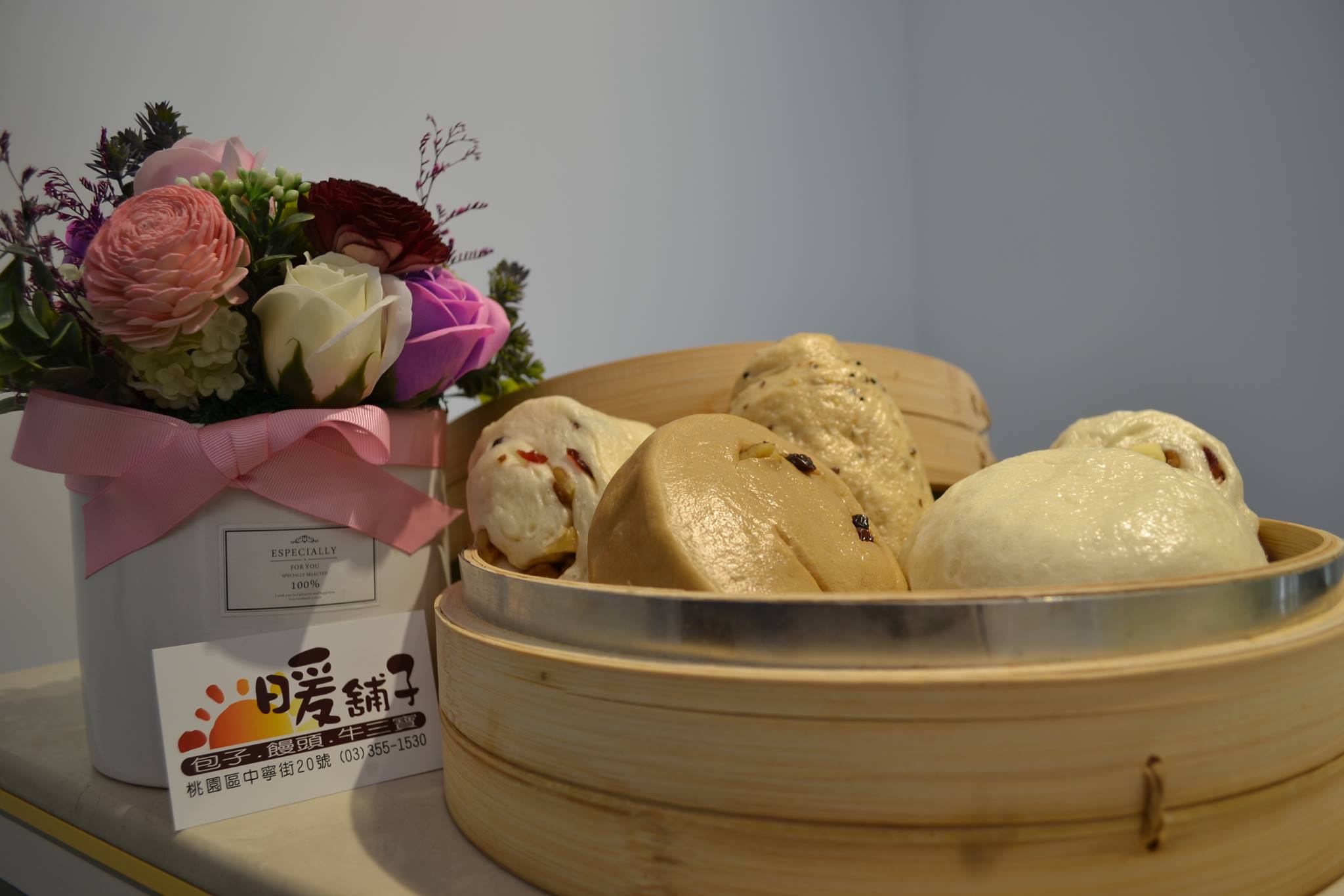 米盎bingah - - 終~於買到喜歡的皮衣了😭(感動)希望可以穿個十年😍。 - #ridefree12 #皮衣 | Facebook