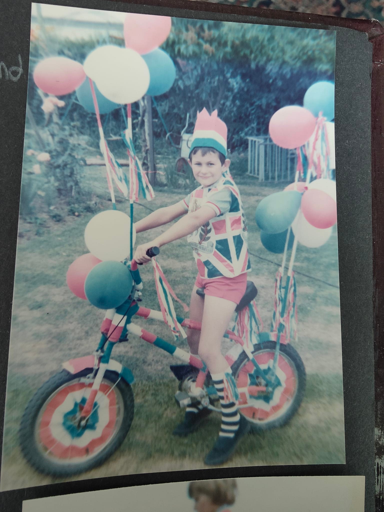 ?Stephen Sprouse with the infamous IT Twins club kids, late 1980s 