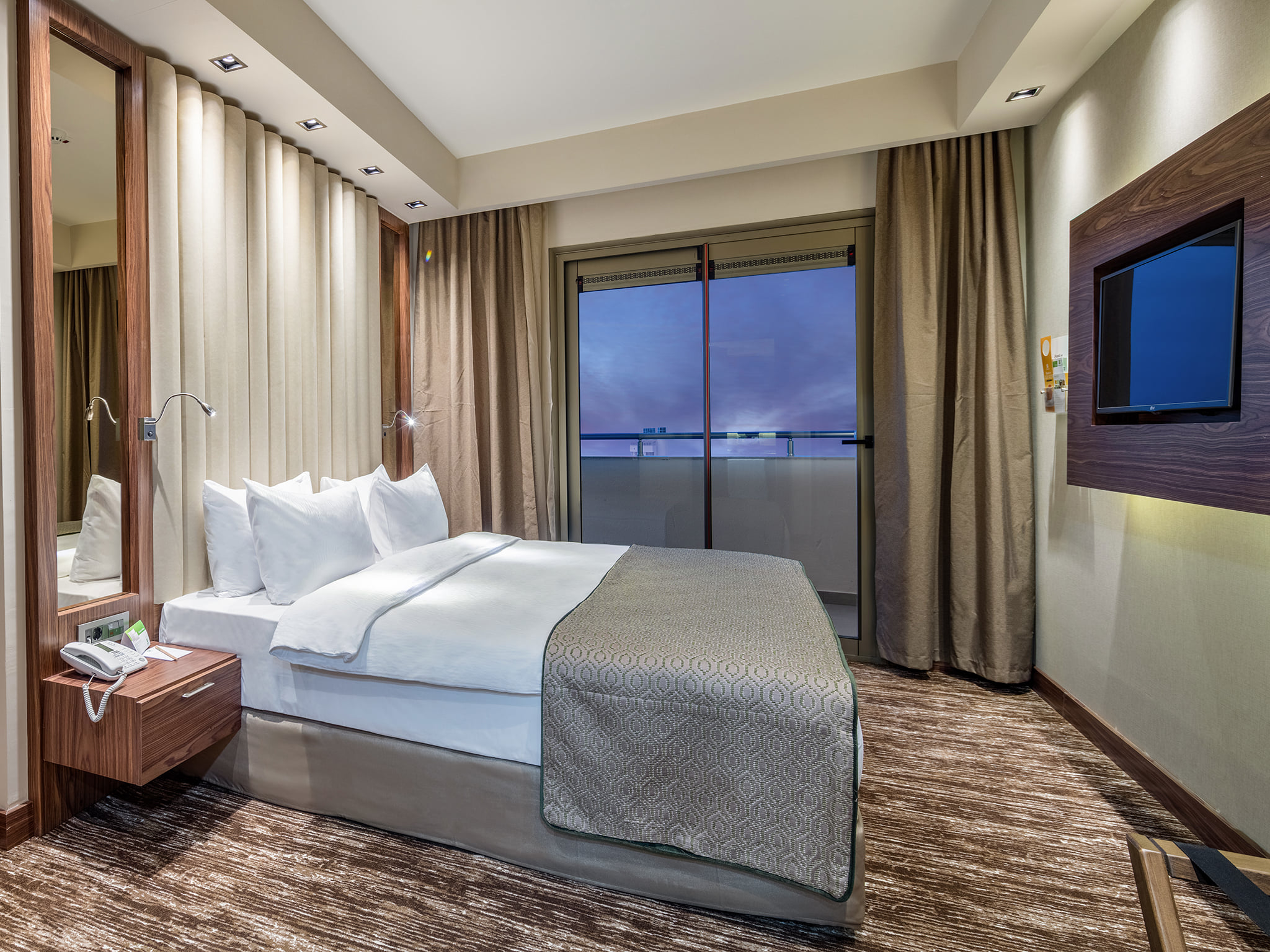 Holiday Inn Antalya Lara | Güzeloba