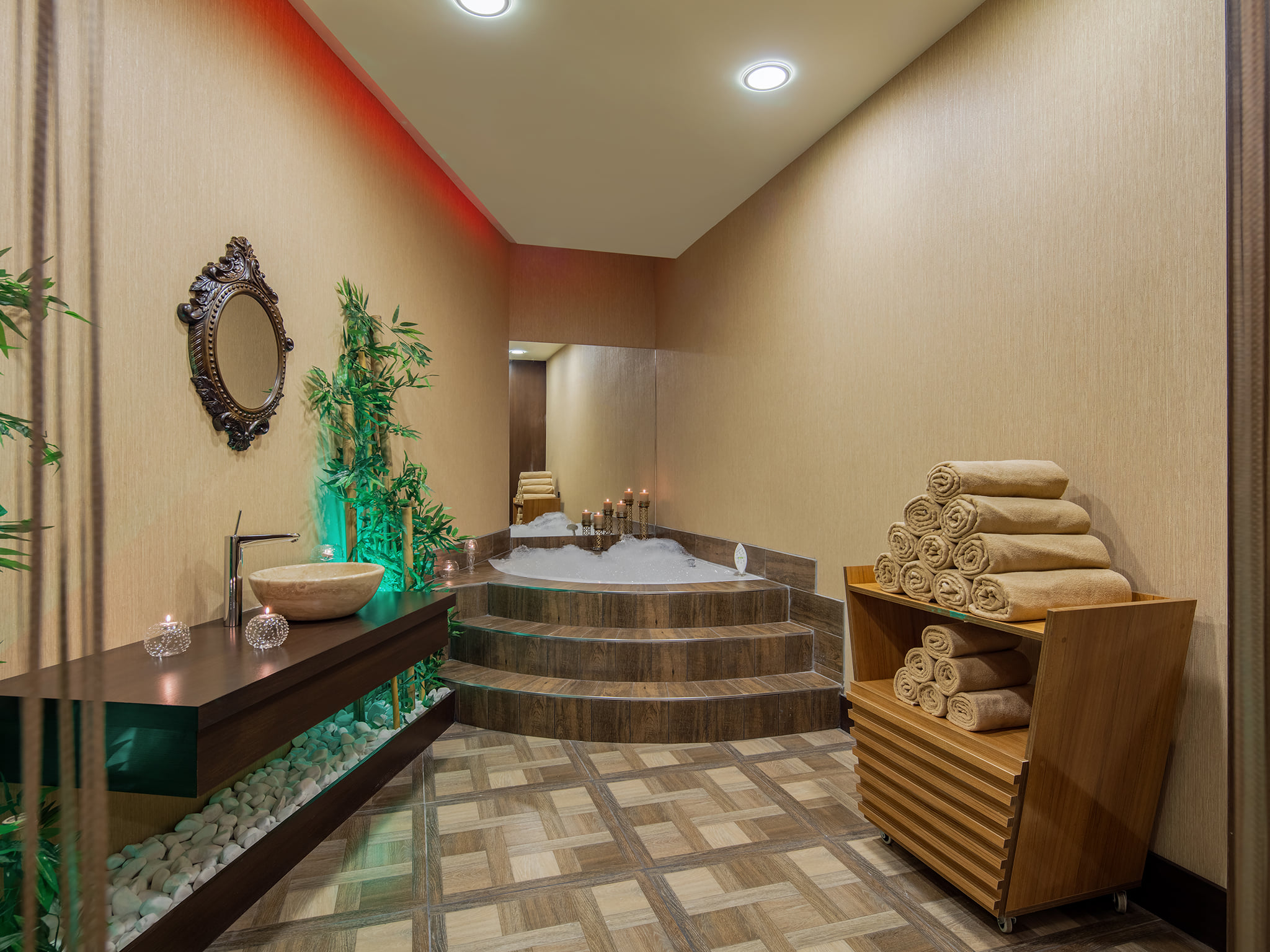 Holiday Inn Antalya Lara | Güzeloba