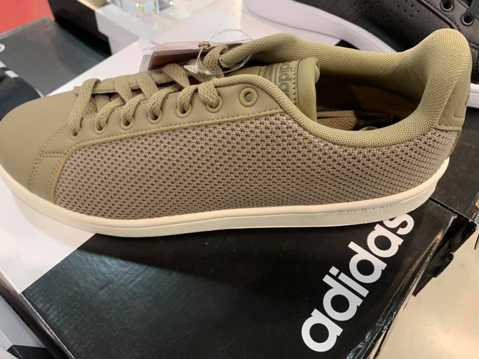 Running shop - Adidas ป้าย2300 ลด เหลือ 1,350฿ | Facebook