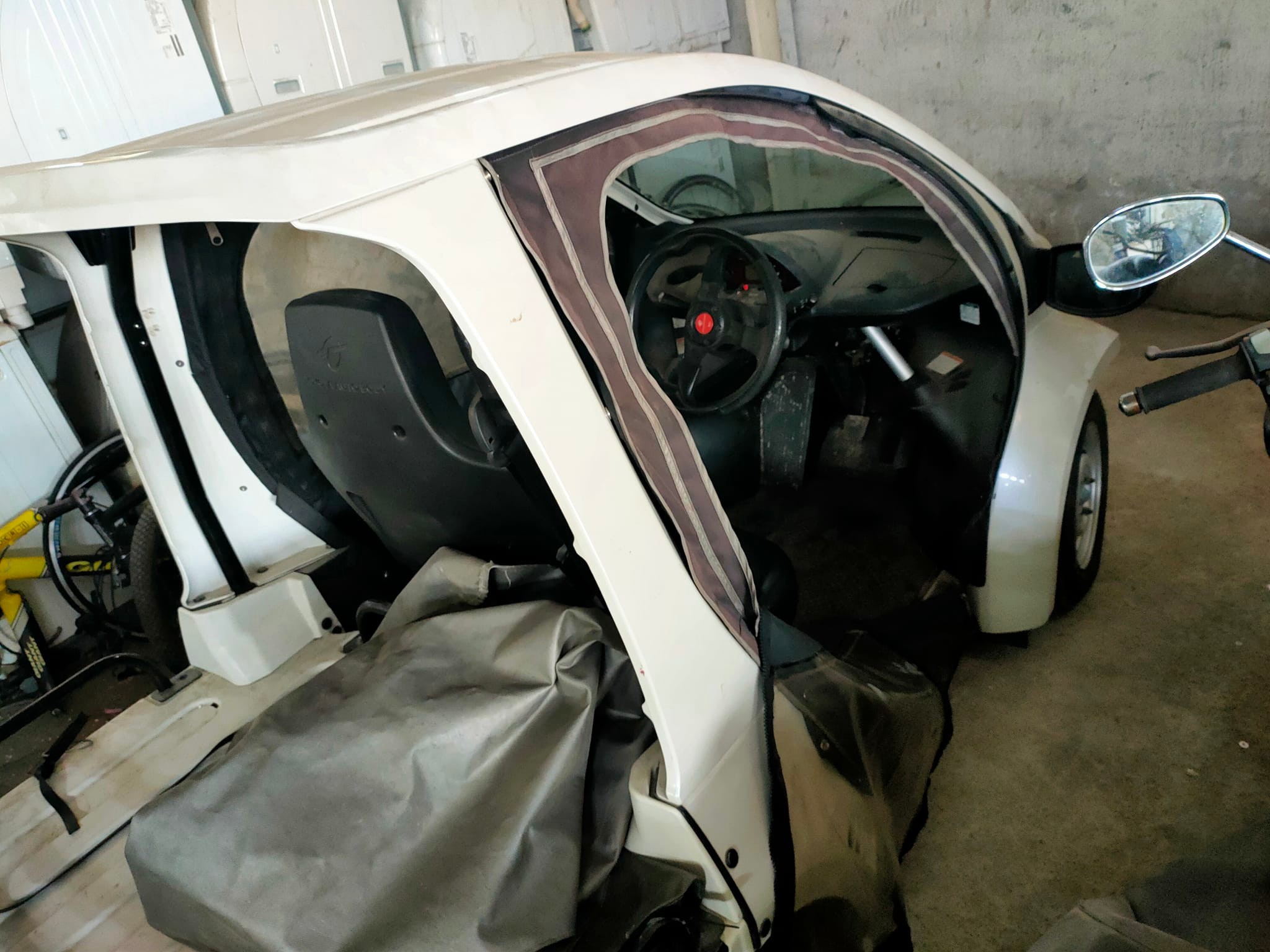 Toyota coms electric vehicle AED 10000 - Japan Used items UAE