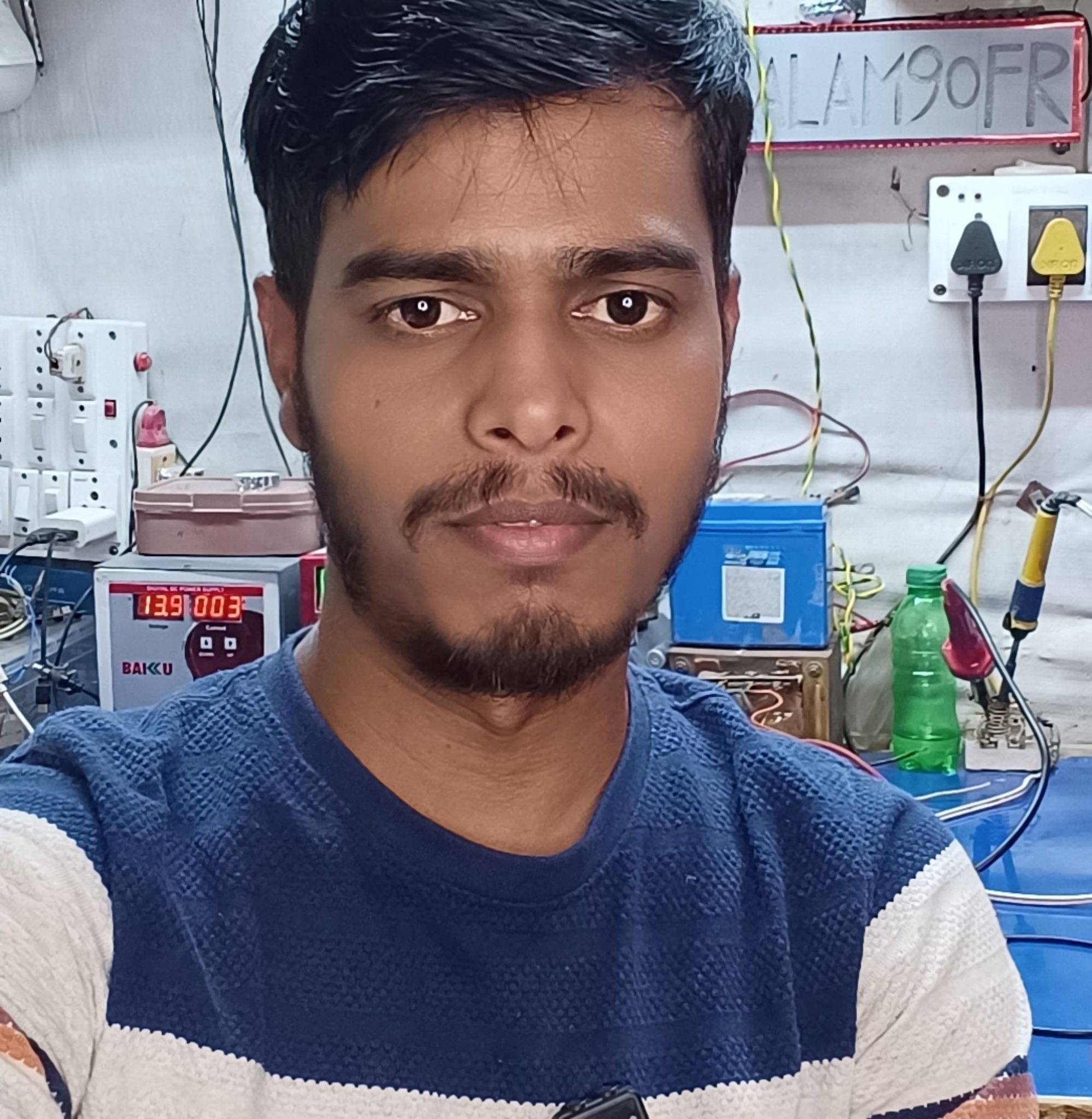 Multimeter ke Bajar per Light Kaise Lagaen | multimeter Mein light ...