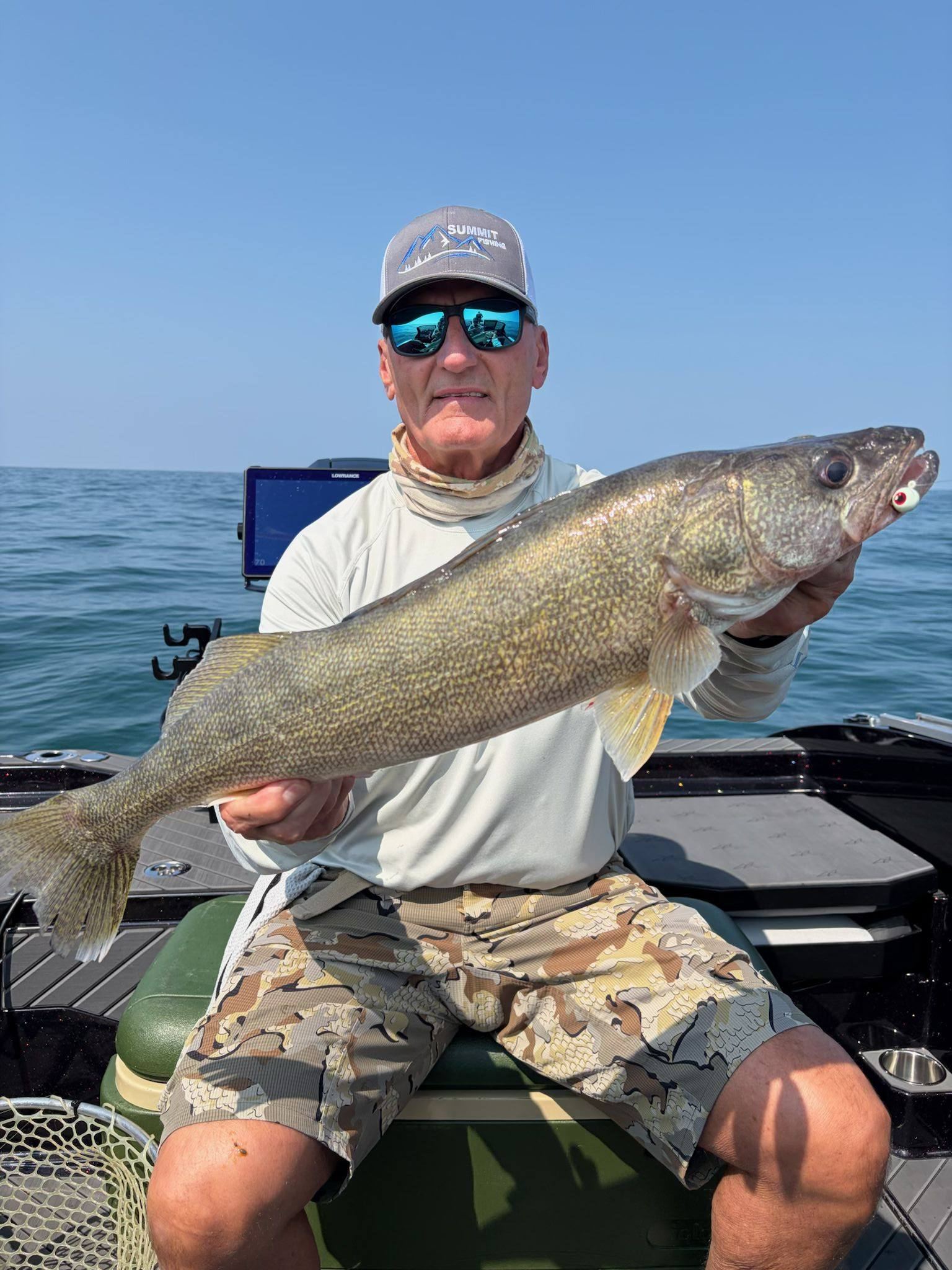 can i use my dobyns sierra rod for walleye fishing Rods Ultra Finesse Casting / 6'5" / 1 PC / 2-8 LB LINE Weight / 1/16-5/16 OZ Lure Weight/Light MOD Action/EX-Fast TIP/Cork-Split Handle : Sports & Outdoors Designed to enhance feel and performance Dobyns Sierra Series 7'6" Medium