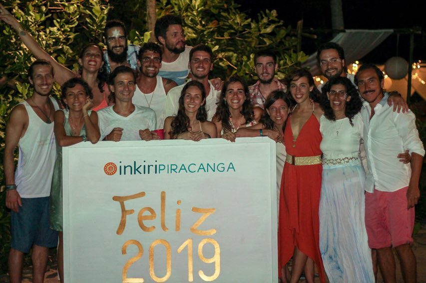 A celebração do Réveillon de 2019 ficou... - Instituto Inkiri
