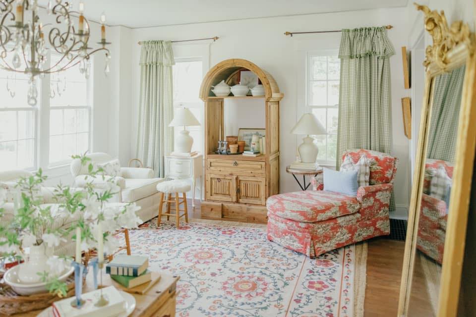 HOUSE TOUR | A New Jersey Home with Fabulous Antique Collections ...