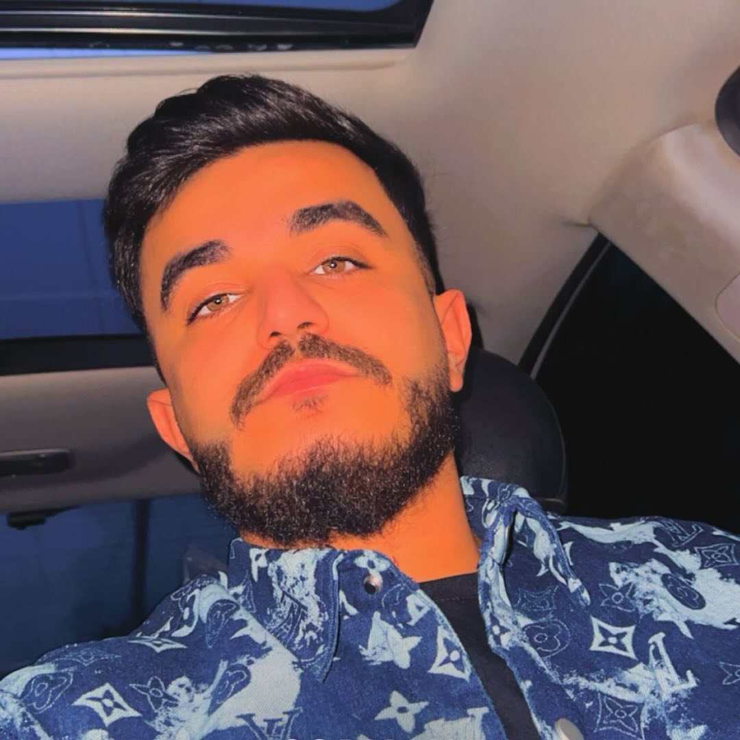 شا هين