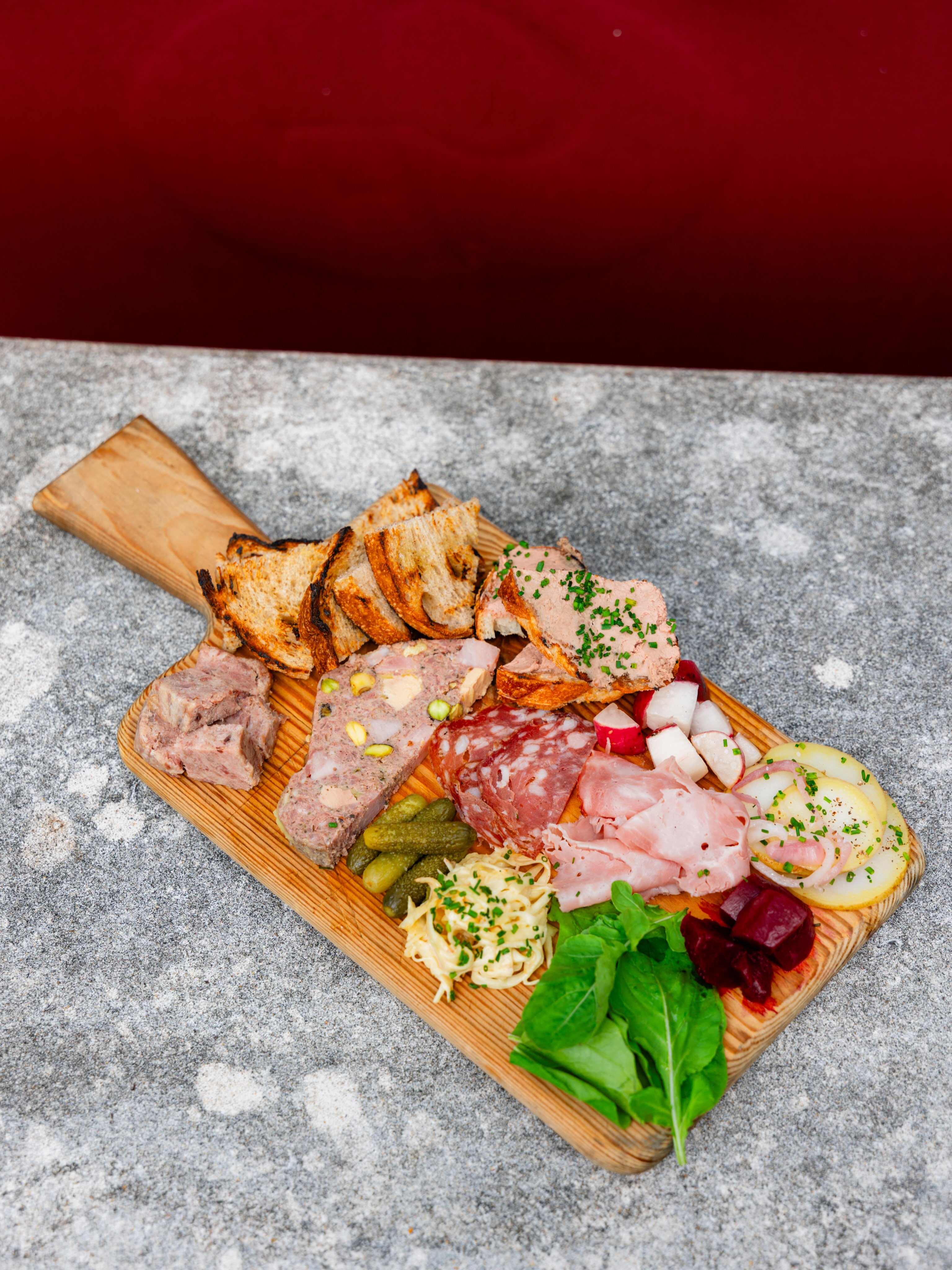 Le Petit Atelier wine and tapas bar review | Atlantic Beach, FL