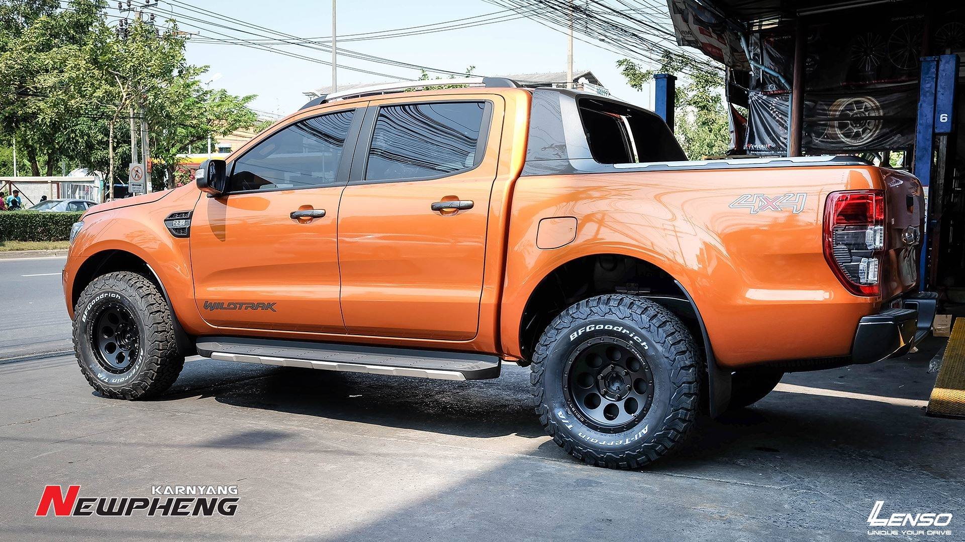 Ford Ranger จัด MAX1 ขอบ 16