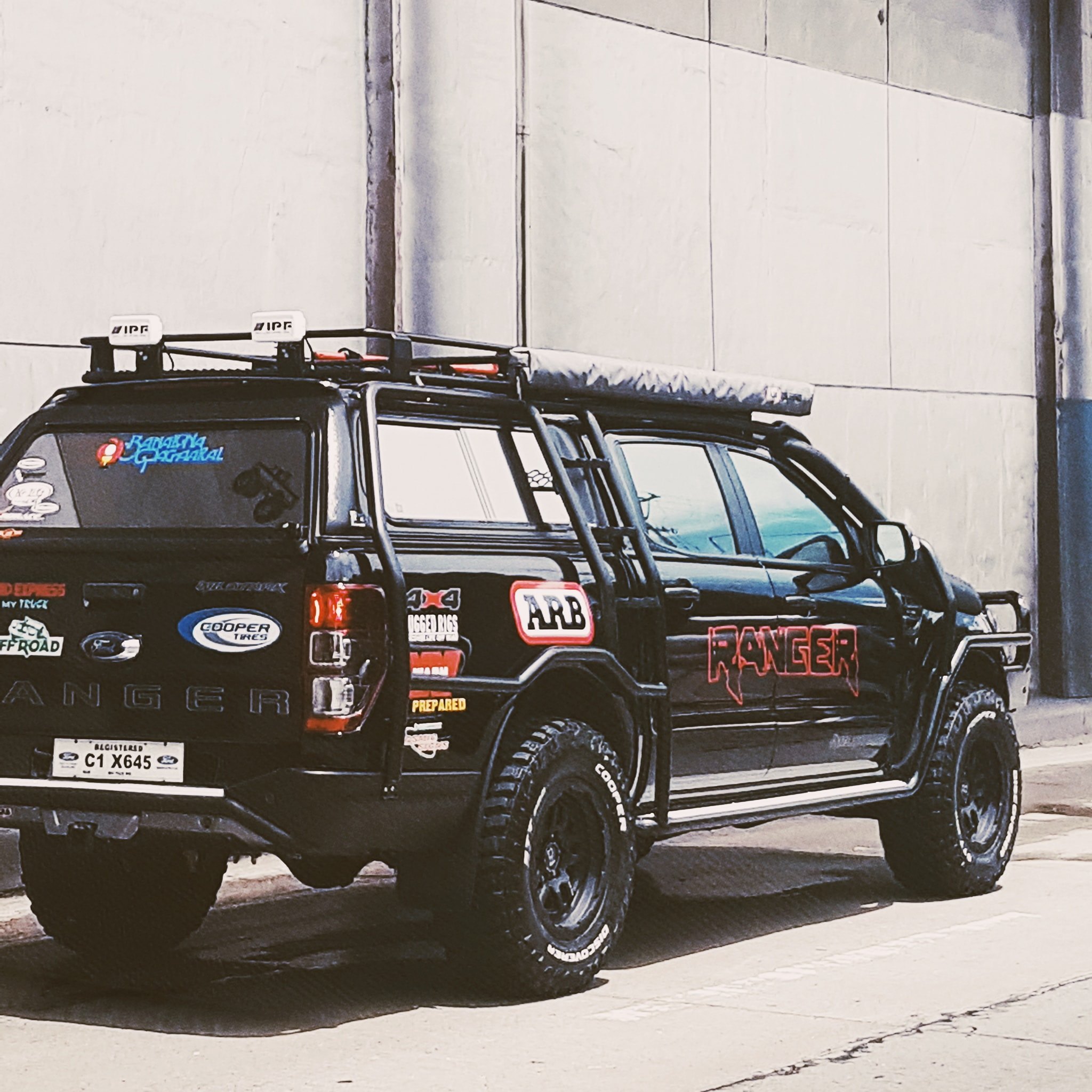This Ford Ranger Wildtrak topper rig... - Dæmon Ex Machina