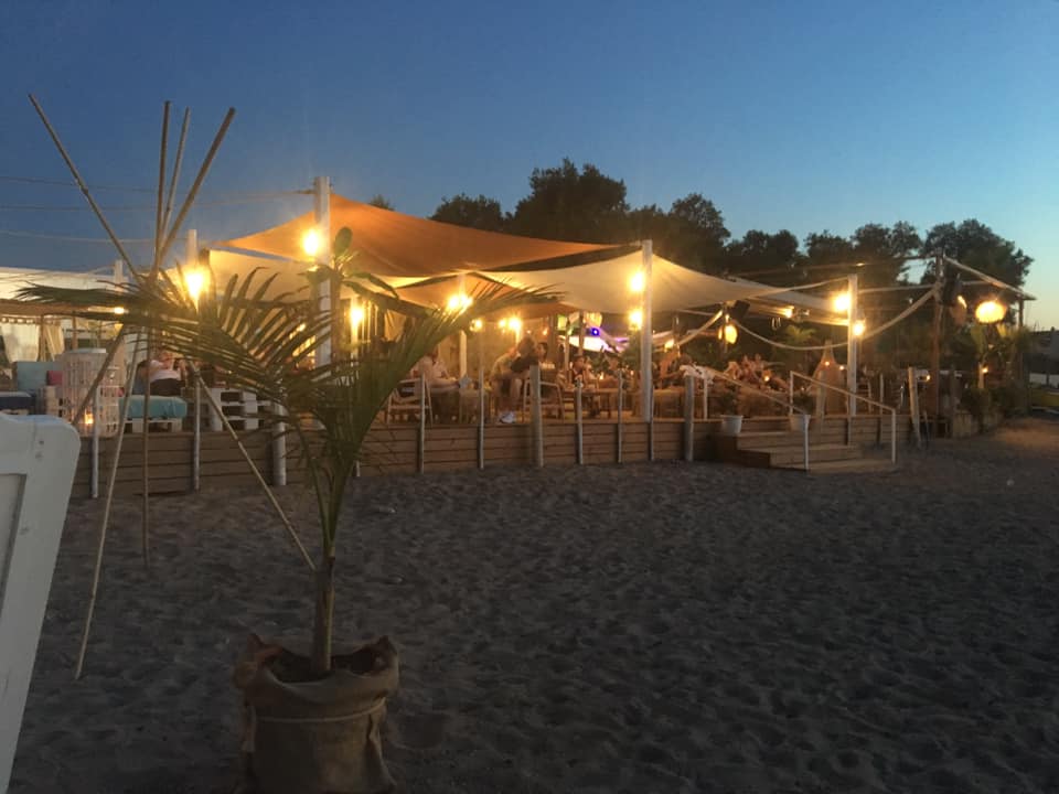 beach-bar-roulis-rethymno
