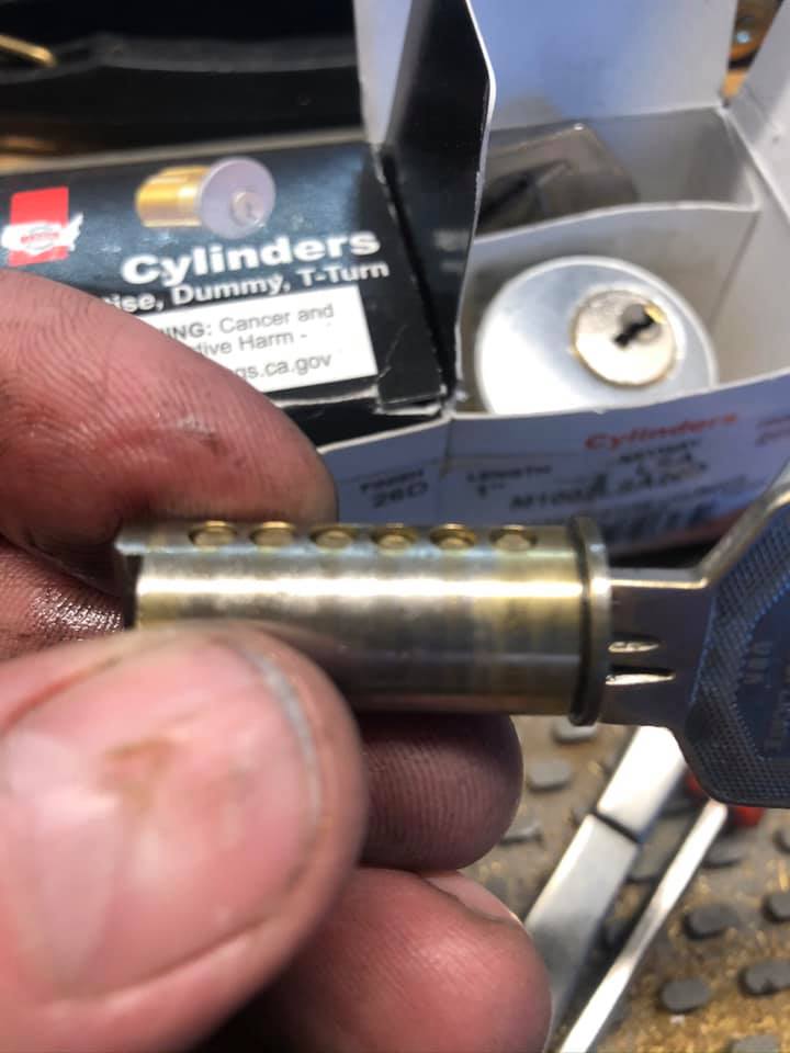Mike's Lock & key