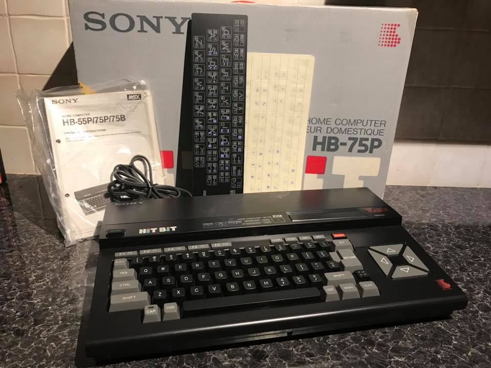 Sony MSX2 HitBit HB-F900 and its dedicated A/V editing console.