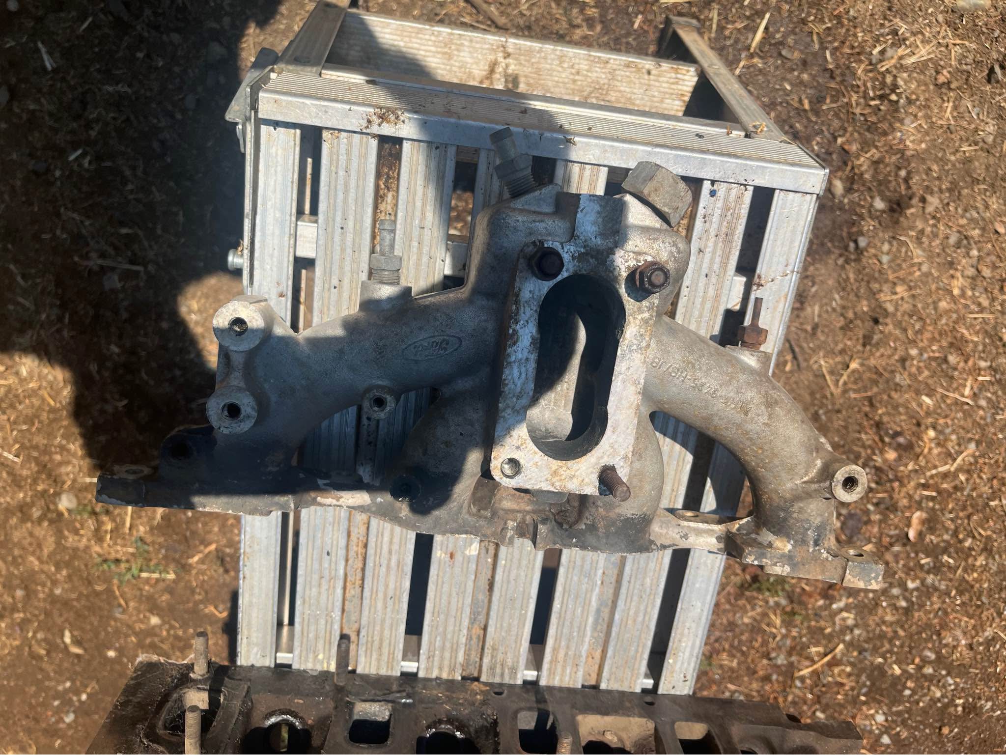 Ford pinto 2000 engine head, intake manifold, rear end and carburetor ...
