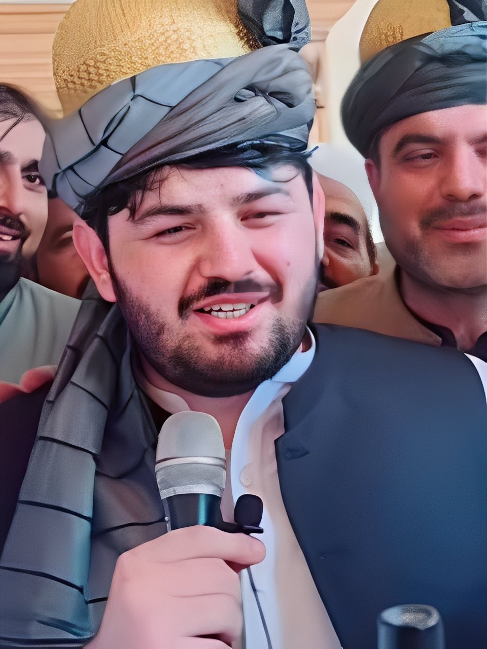 Asif - Malik Adam Khan Mohmand بہت تحقیق کے بعد میں نے فیصلہ کیا کہ آدم ...