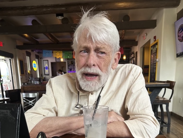 Jerry R Williams