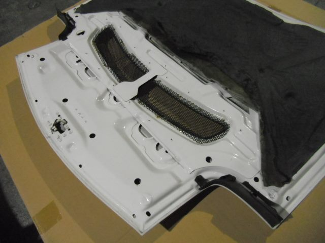 FOR SALE IN JAPAN A GENUINE BONNET... - RX7 FD Specialist | Facebook