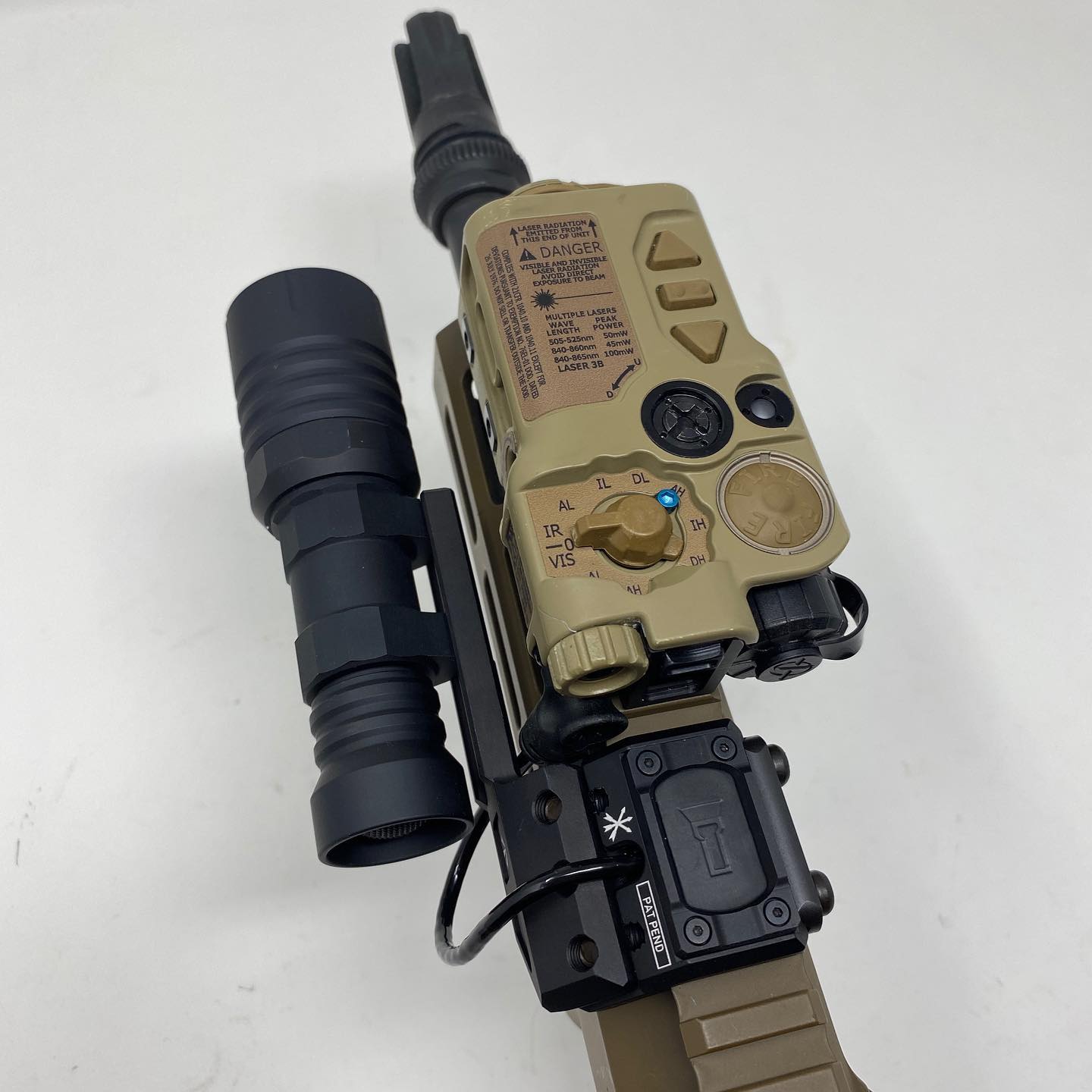 modlite - One ModButton variant will have a Insight/Crane plug to