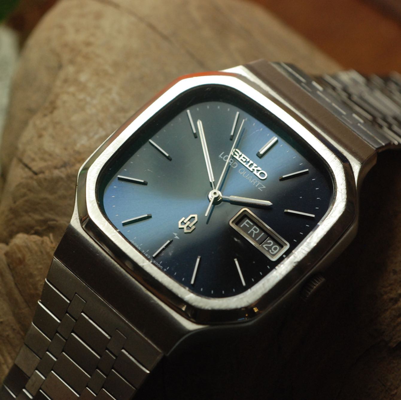 Seiko Lord Quartz 7143-500A (Sold) 銅鑼灣店最後一個月的營業額原來 