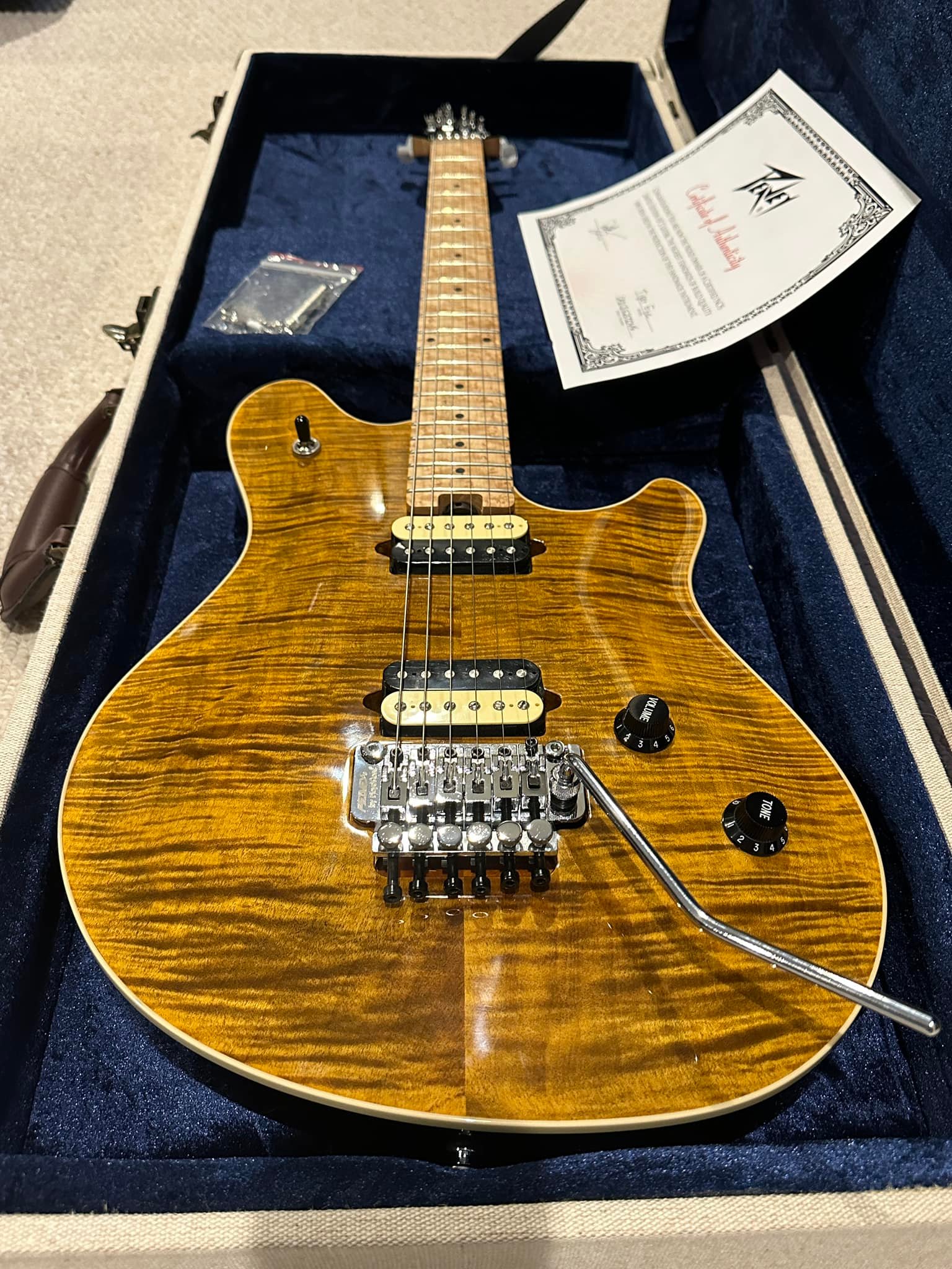 Peavey HP2 Tiger Eye guitar for sale