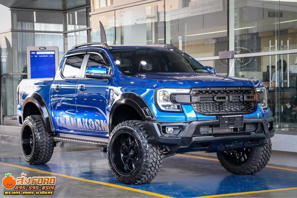 XLT Wild RAPTOR ของพี่แมนคันนี้ บอกเลยว่าหล่อมาก 😎 แม็ก 20” ยก2” ยางRT ...