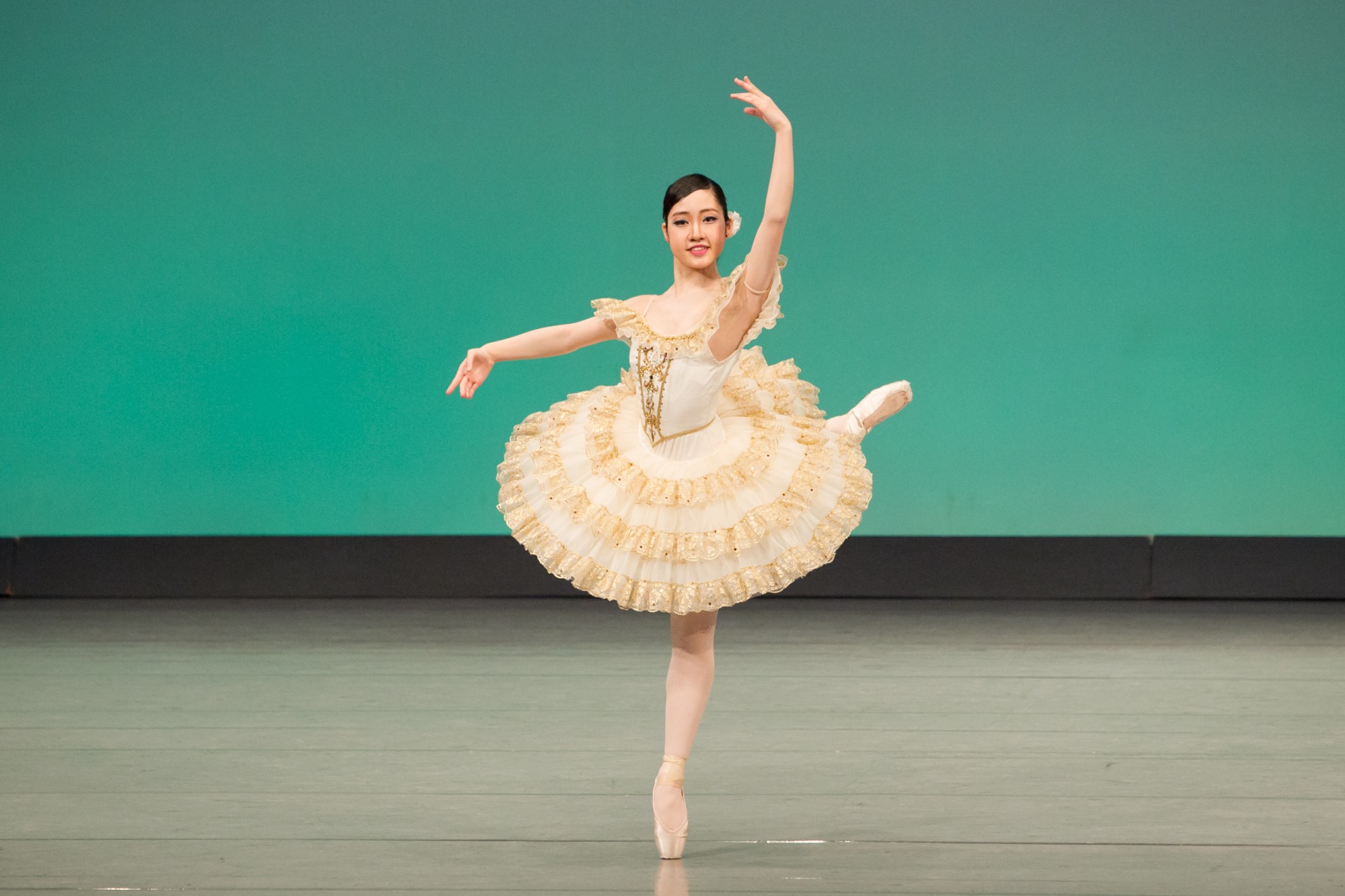 バレエコンペティション２１ 第１回チャレンジ コンペティション 2部門 １位 辻美緒 Rr Ballet Facebook