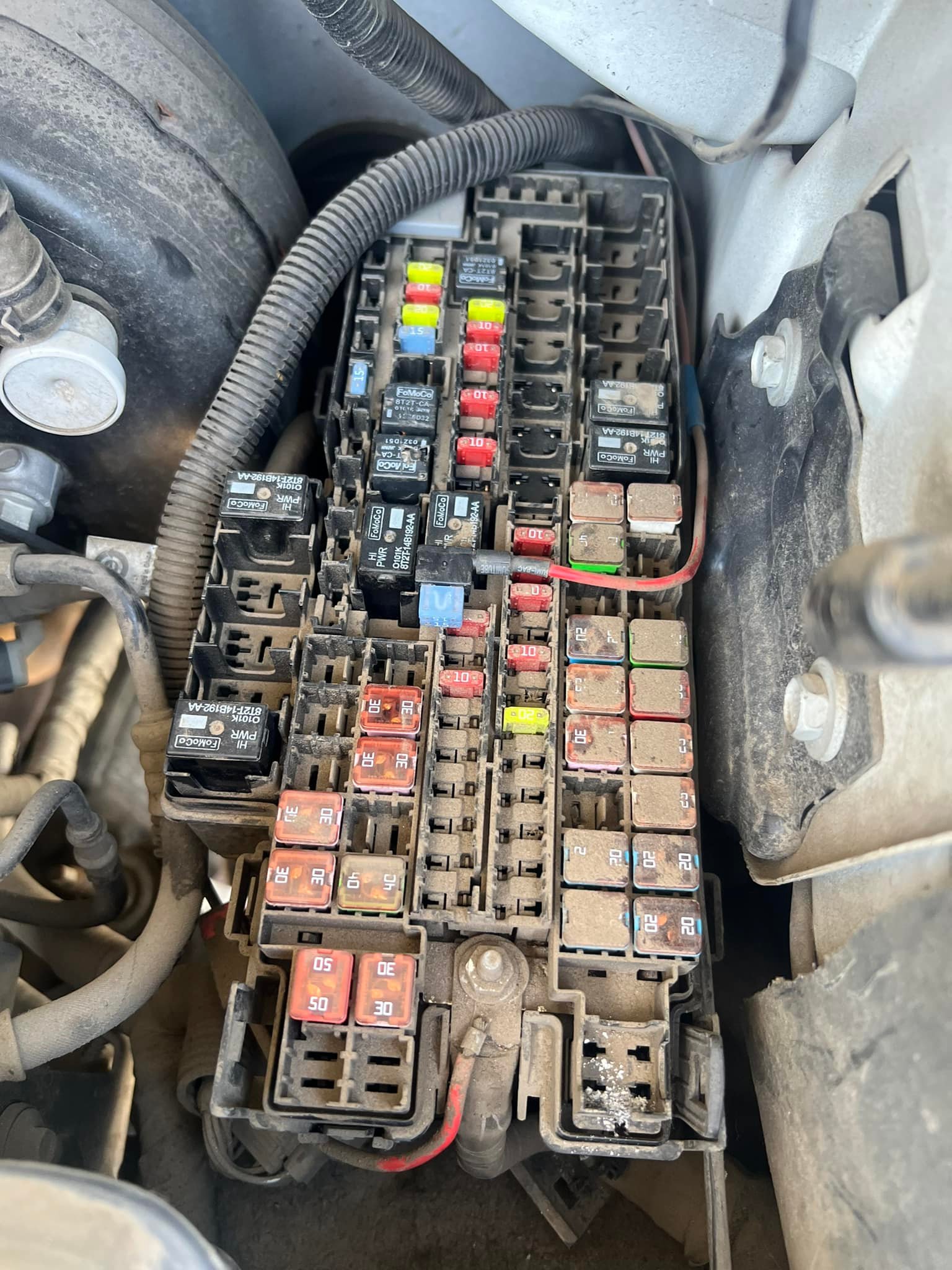 What am I missing in the 2012 2.4 limited fuse panel?