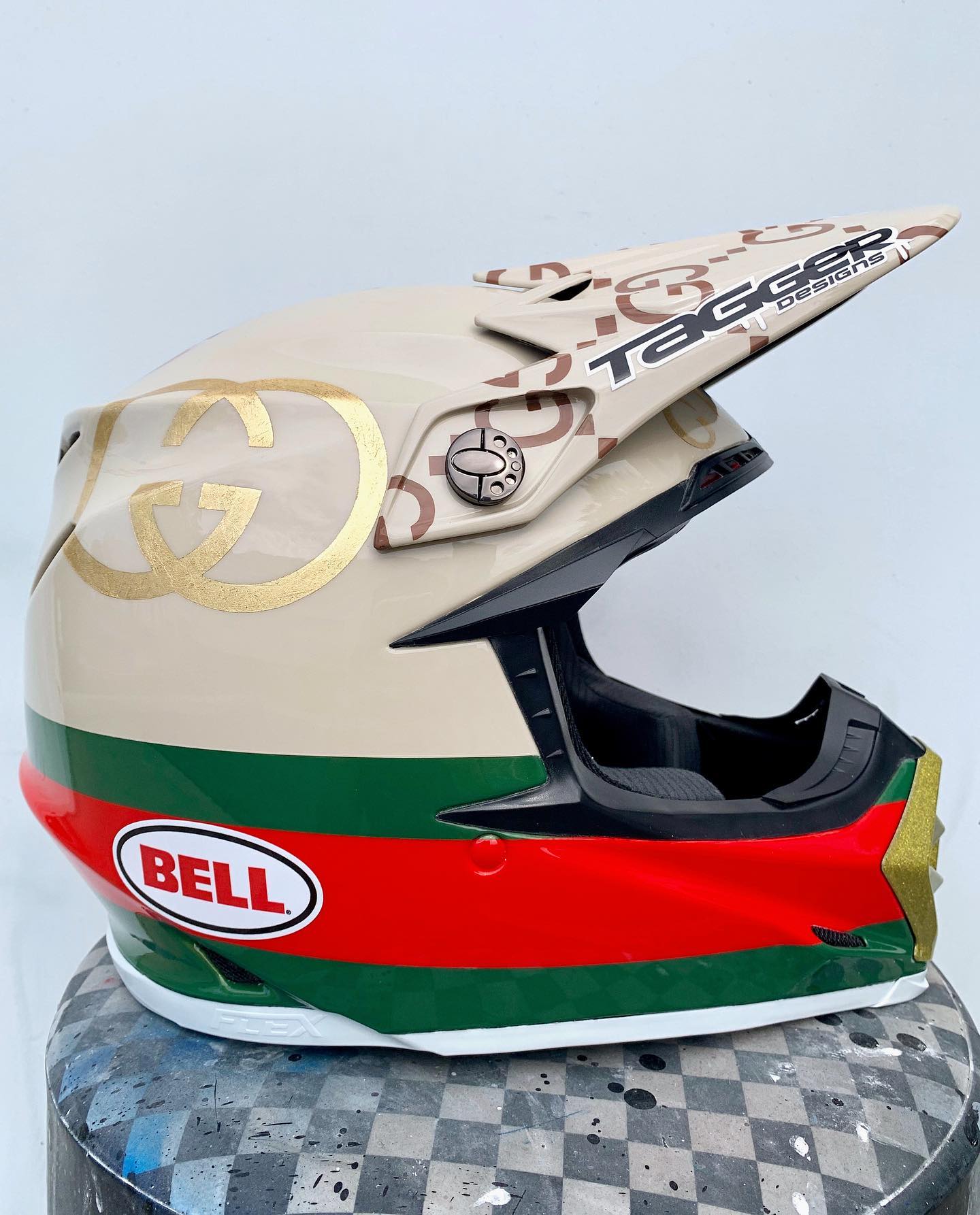 best skate and bike helmet for kids OutdoorMaster Youth & Bike Brands What's The Battery Model:Currie Electro Drive 36V 14Ah Perfect for bikers and certificate_traceable