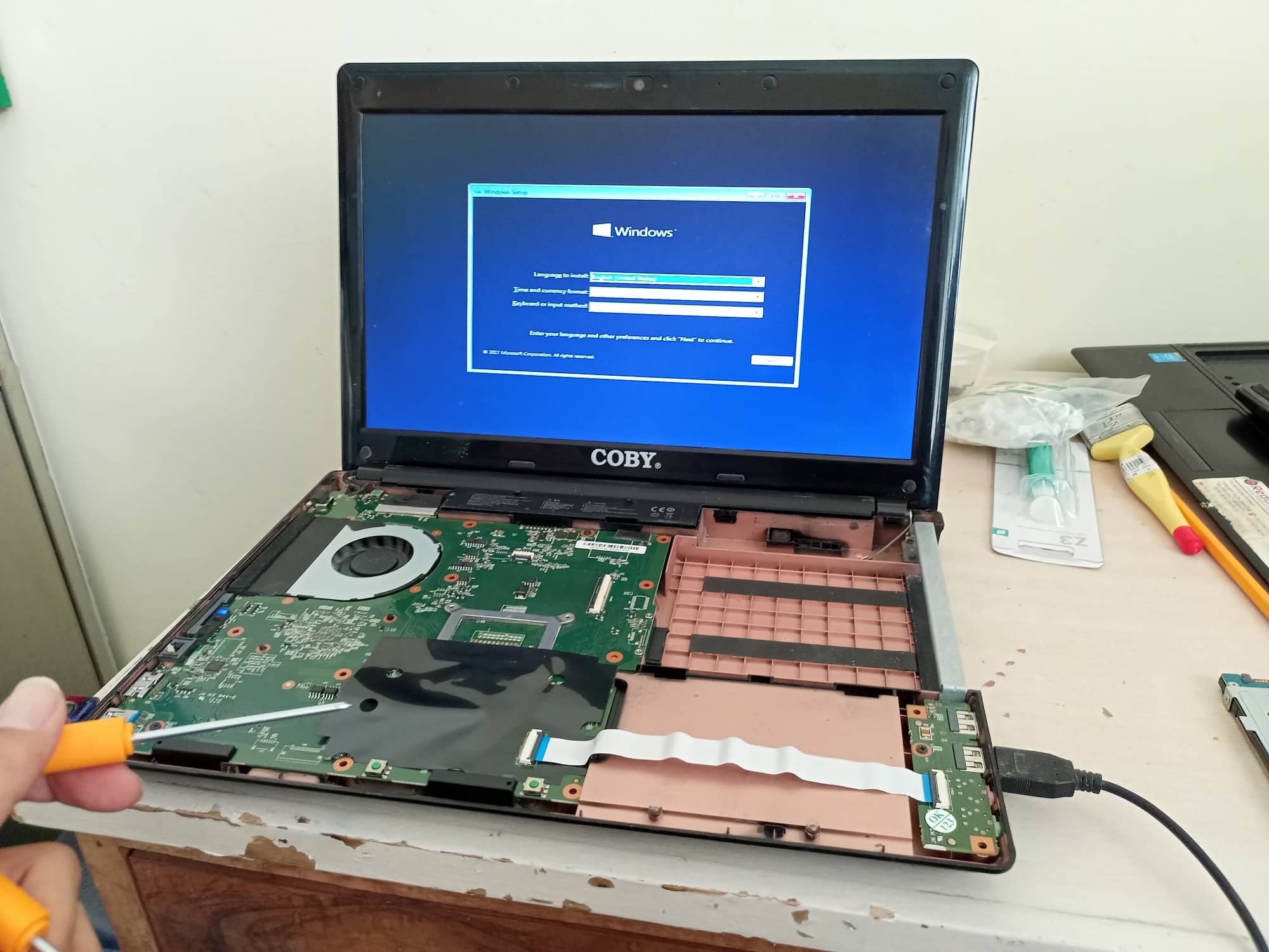 Uncle's Computer Parts and Accessories Shop