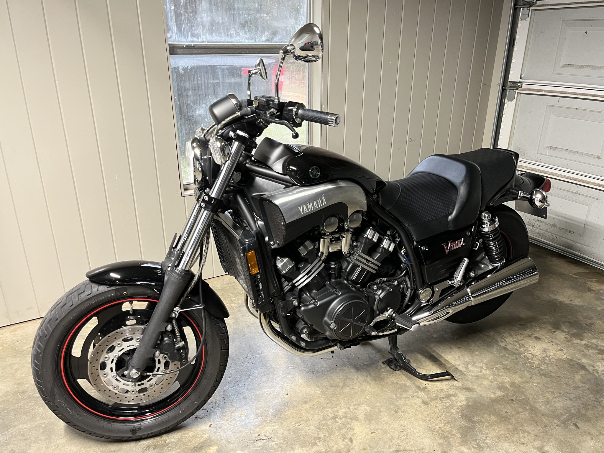 Upgrading rear tire to 170/80-15 on Yamaha Vmax 1200