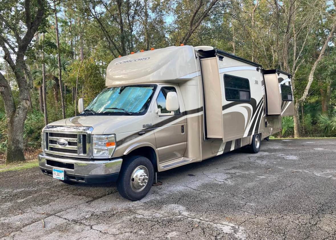 2008 Coachmen Concord