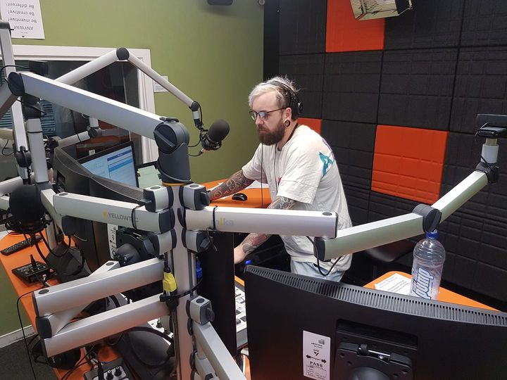 New Zealand Broadcasting School - The Year 1 radio students get to take ...