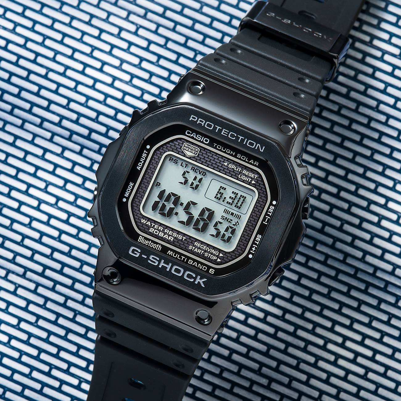 CASIO - G-SHOCK初代モデルの遺伝子を受け継ぐスクエアデザインの5000 