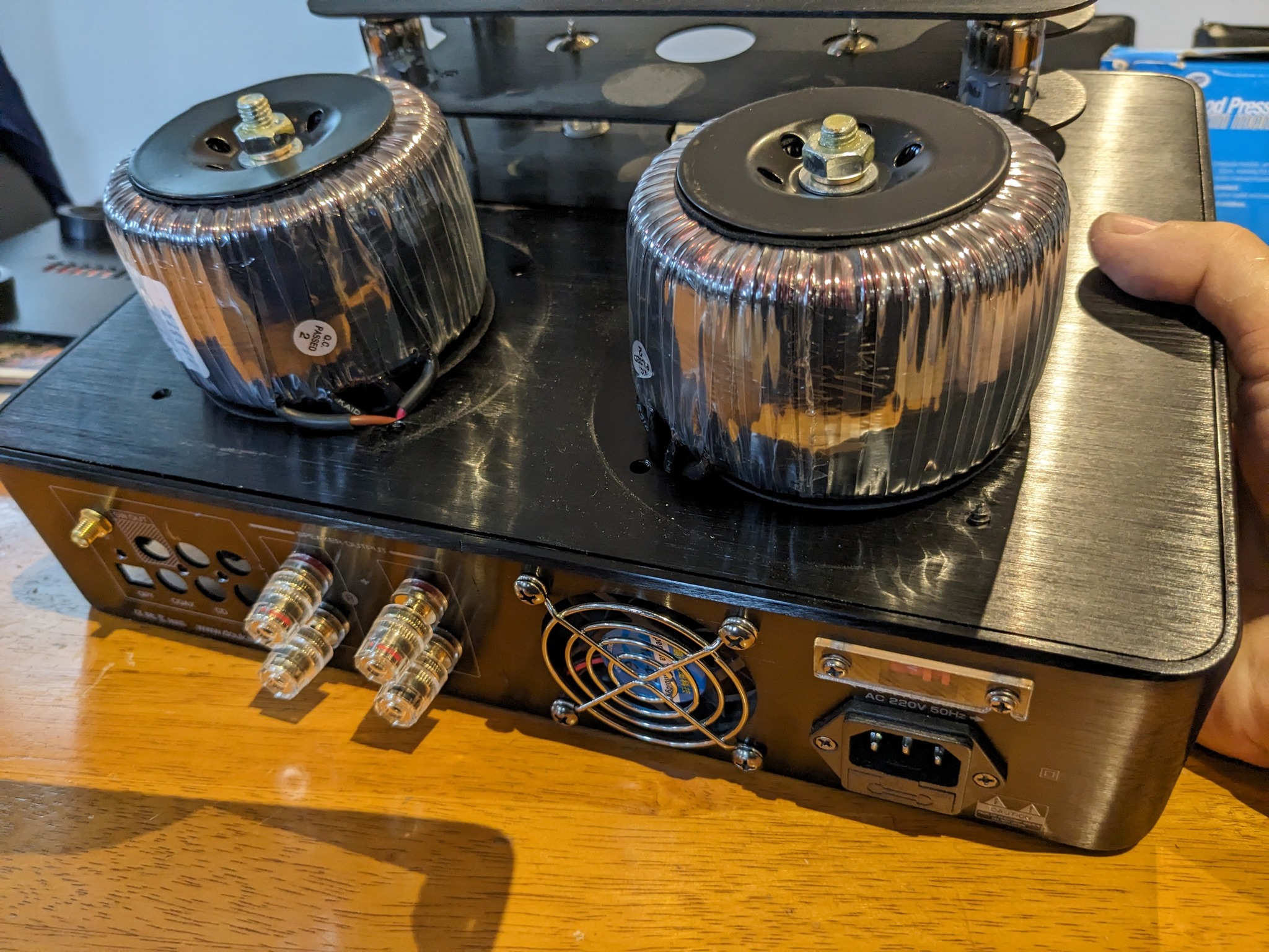 Has anyone worked on Nobsound/Douk Audio AV525?