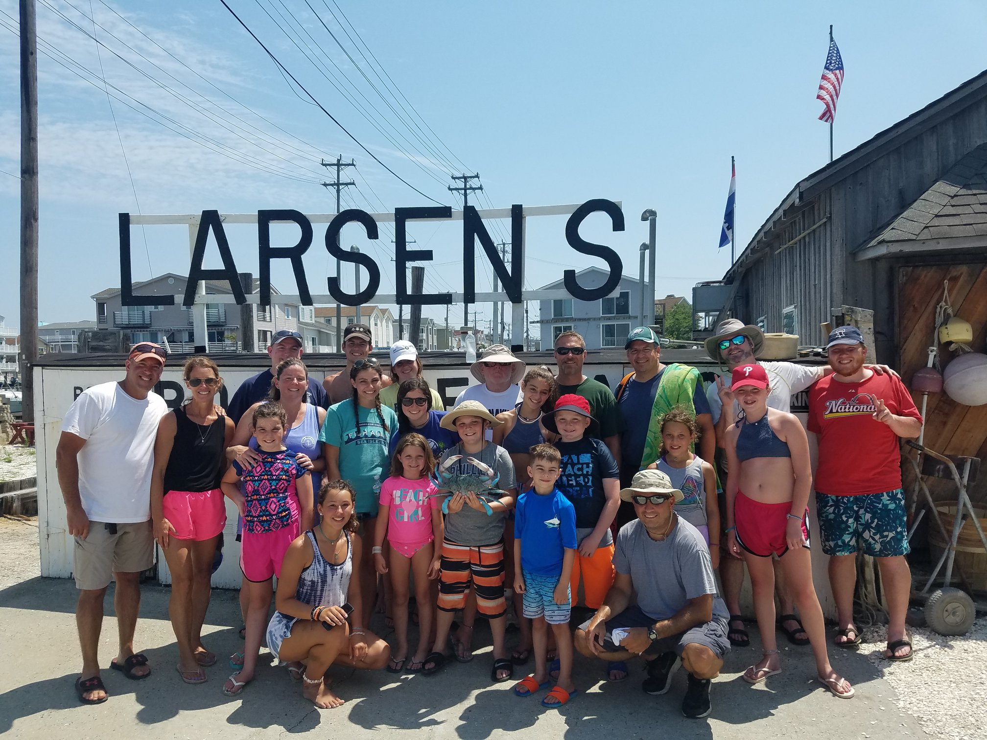 Larsen's Marina Home Facebook