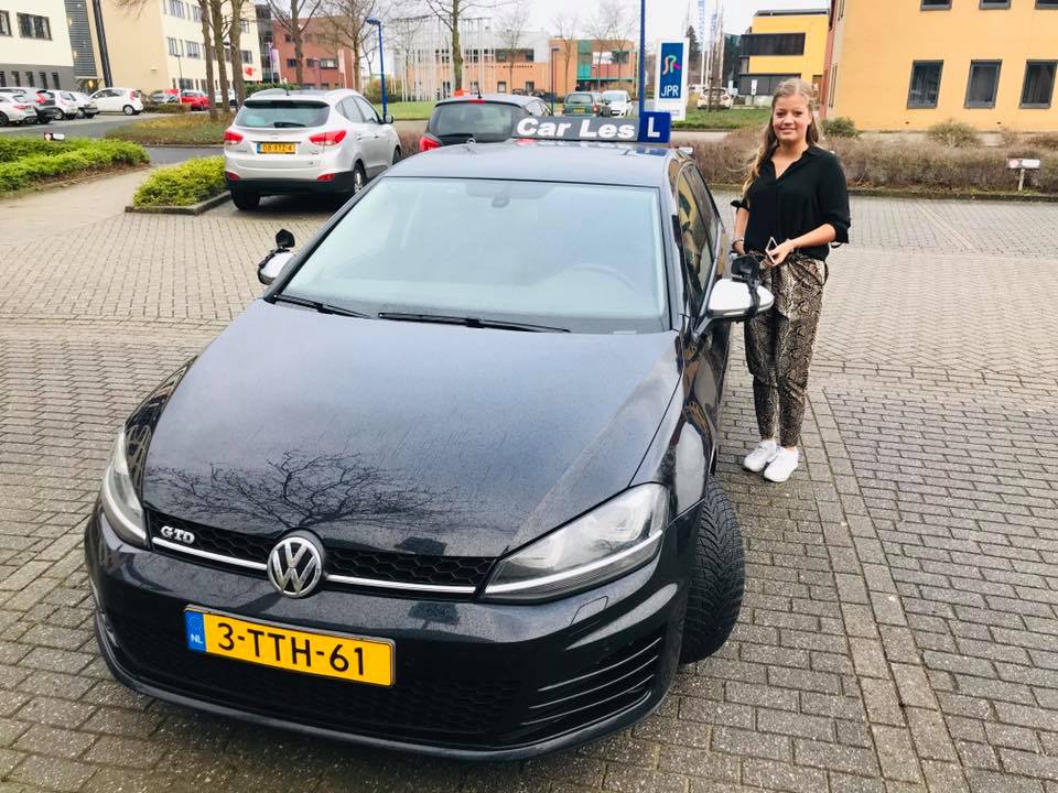 Jody Zuidema van harte gefeliciteerd... - Rijschool Car Les