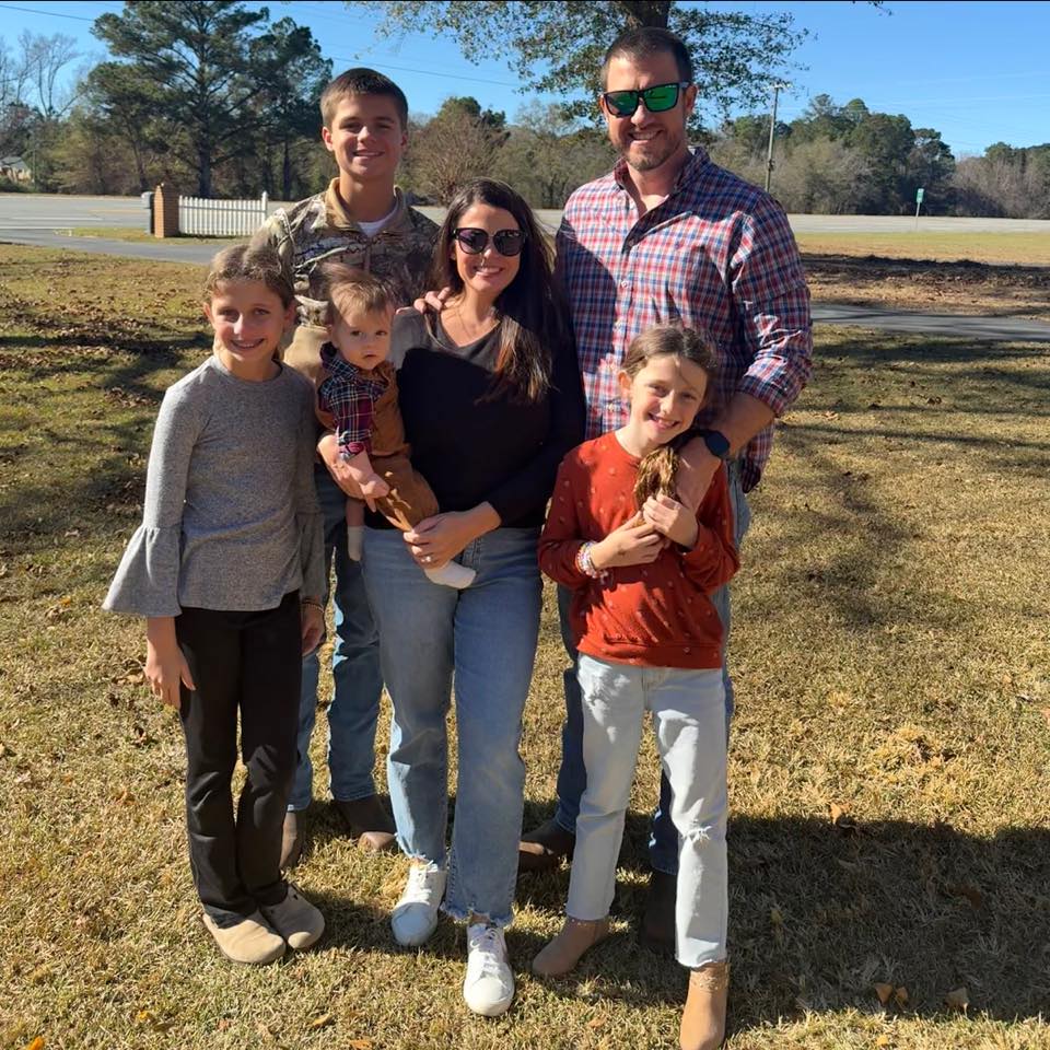 Jennifer Roland (@jennifer.bartlett.54) • Facebook, Connect with friends