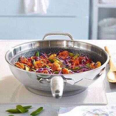 Amway Queen Wok is an extremely versatile cookware which allows