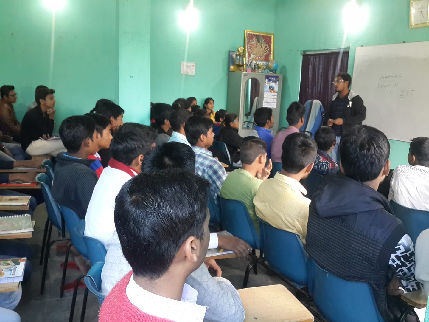 Carbon Classes | Daudnagar