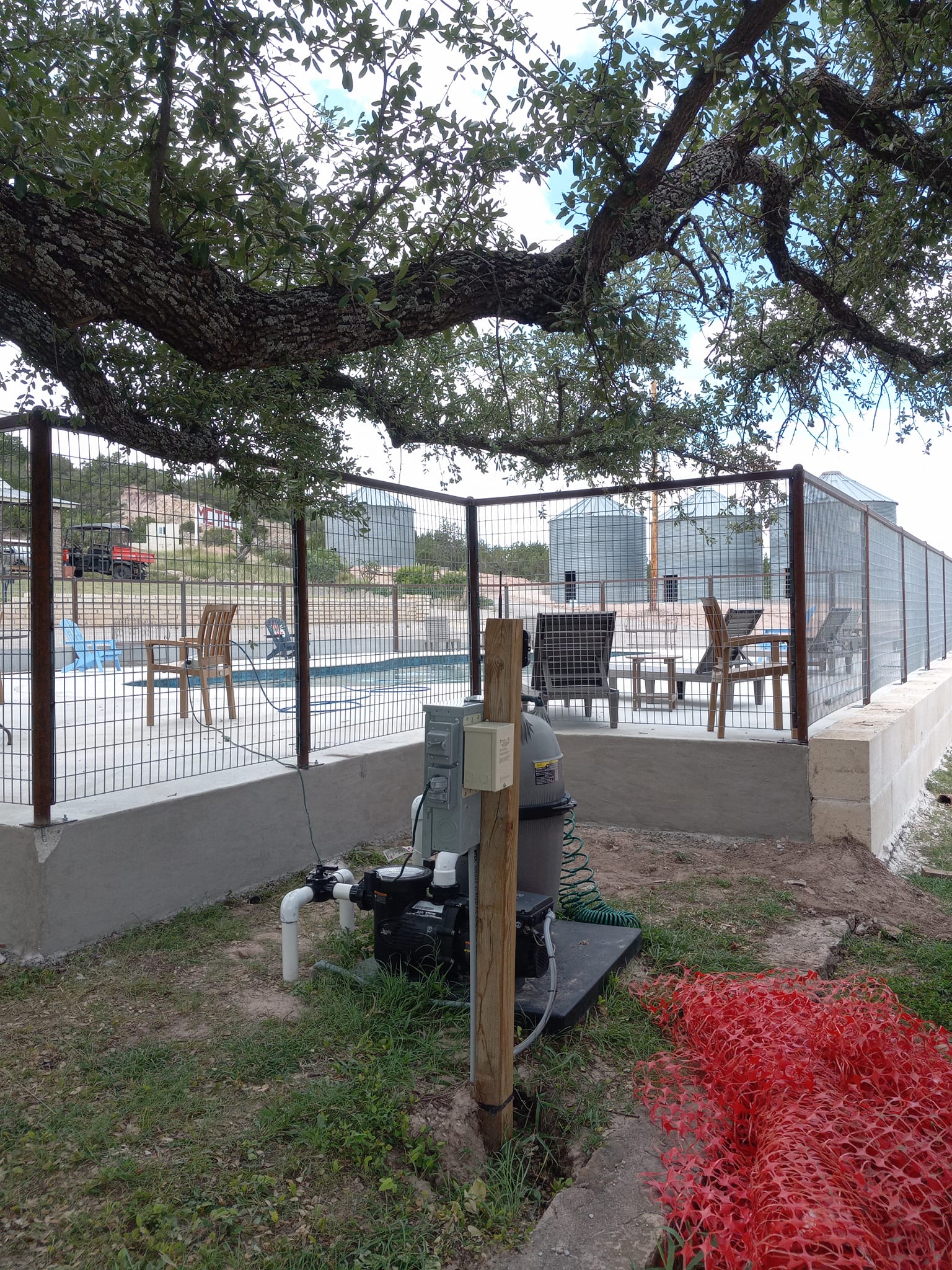 The swimming pool is... - Texas Ranger Motel & RV Park | Facebook
