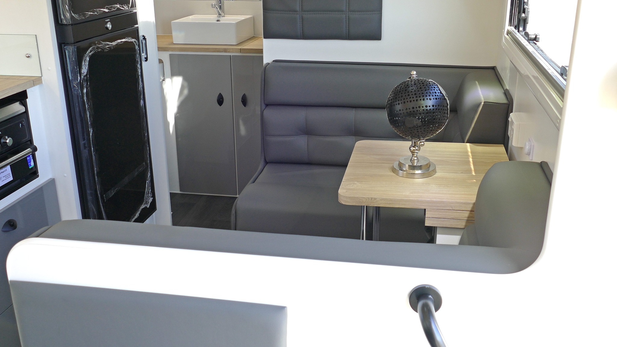 Rockingham RV - Here's some photos of the Interior of the...